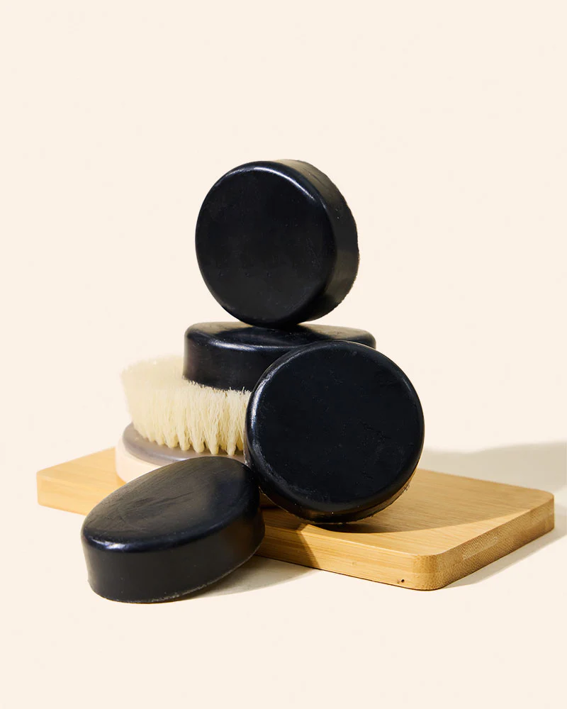 black coco charcoal melt & pour soap base - Image 2